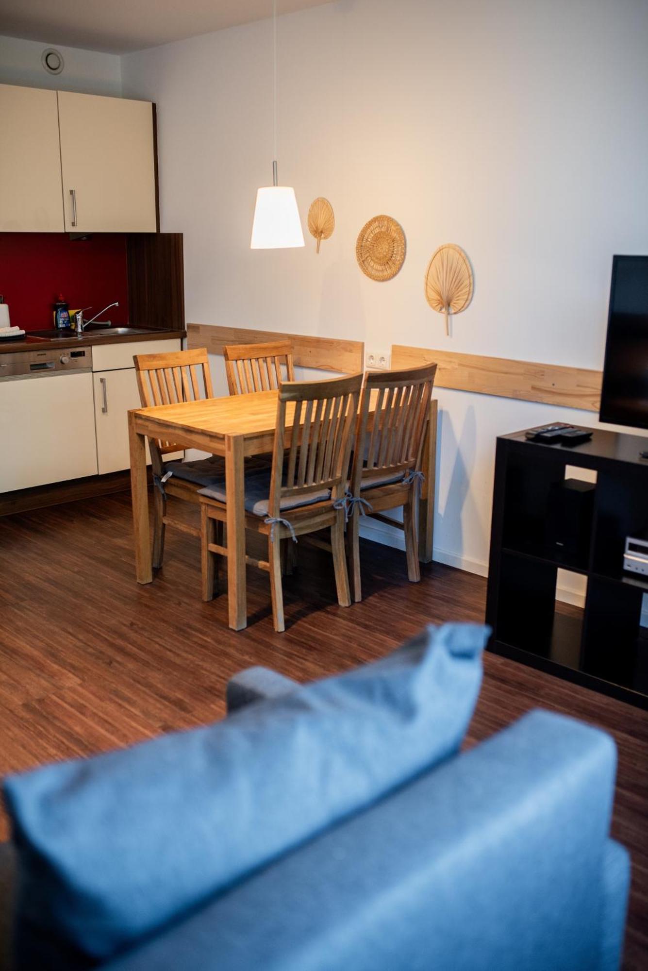 Apartments Am Suedkanal Хамбург Екстериор снимка