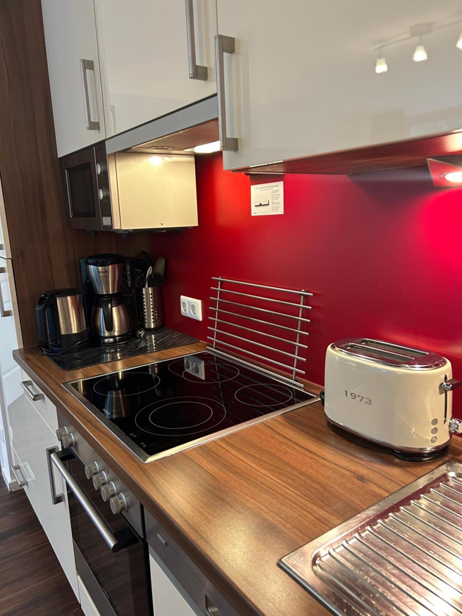 Apartments Am Suedkanal Хамбург Екстериор снимка